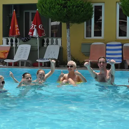 Club Sunset Hotel apartamentowy